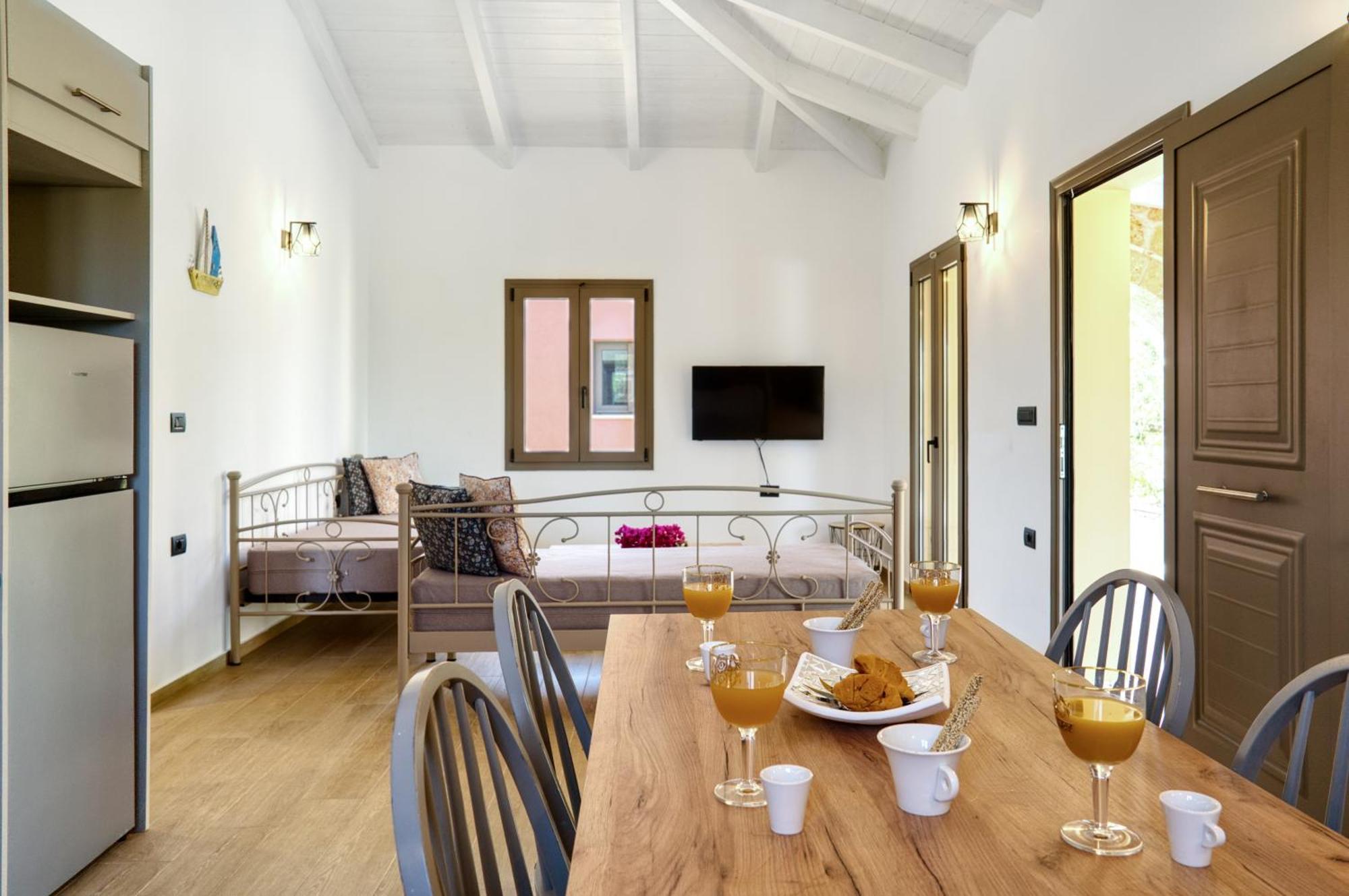 Astarte Villas - Astra Private Villas With Pool Vasilikí Екстериор снимка