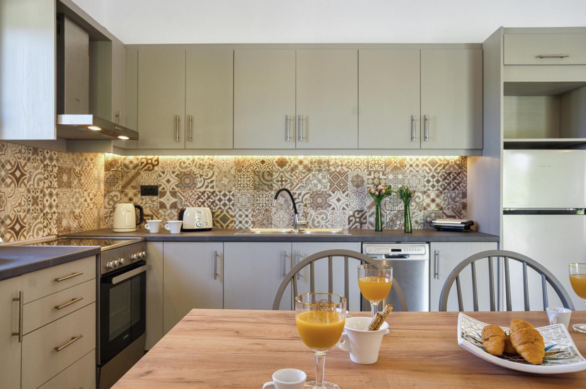 Astarte Villas - Astra Private Villas With Pool Vasilikí Екстериор снимка