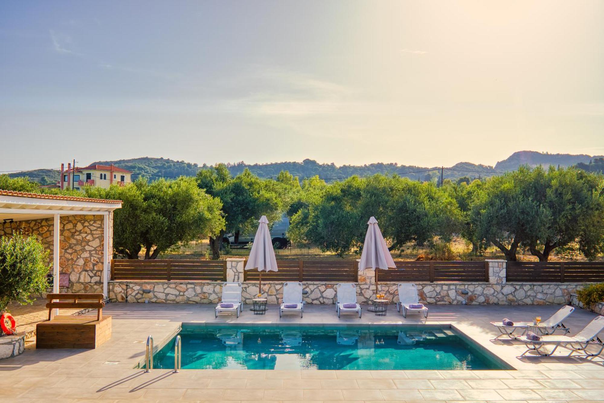 Astarte Villas - Astra Private Villas With Pool Vasilikí Екстериор снимка